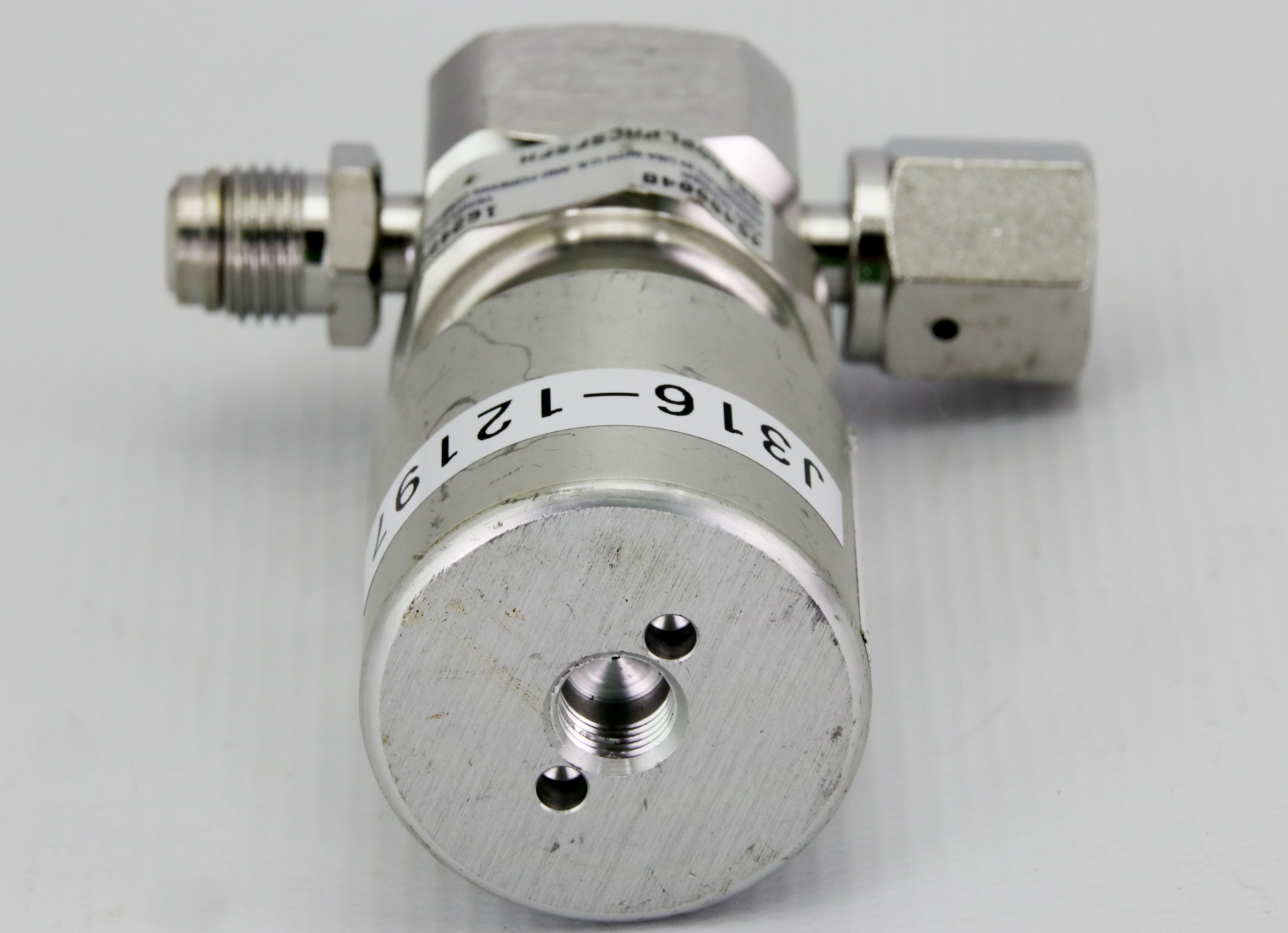 12197 VERIFLO PNEU ACTUATED BELLOW VALVE, ¼